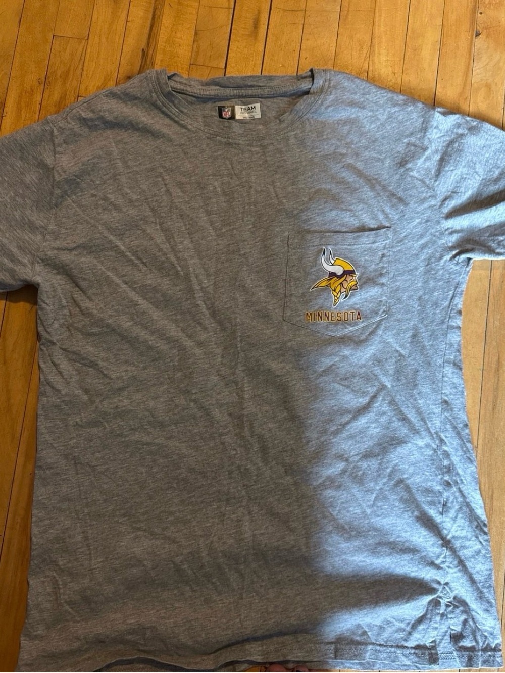 NFL Minnesota Vikings Gray Pocket Tee with Team Logo